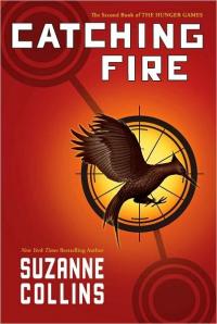 Catching Fire  (Suzanne Collins) Cover Book